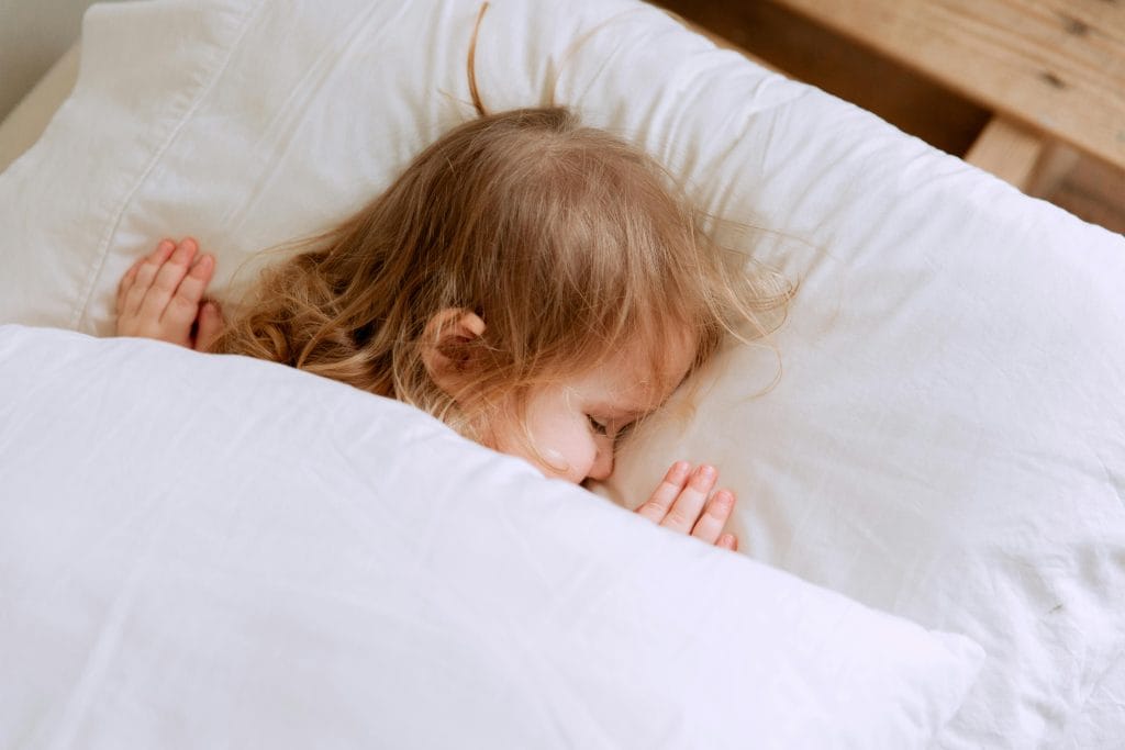 sommeil bébé, sommeil enfant, hypnose et sommeil